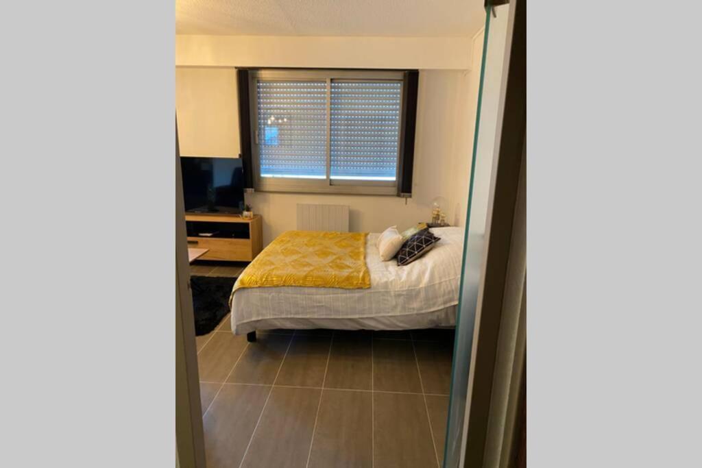 Le 12 Du Temple - Plein Coeur Centre Ville, Residence Privee, 5Mn Gare Sncf, Wifi Et Netflix นีออร์ ภายนอก รูปภาพ